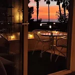 Seahomes Vacations - Seafront Mediterranean Ap & Pkg Lejlighed Blanes